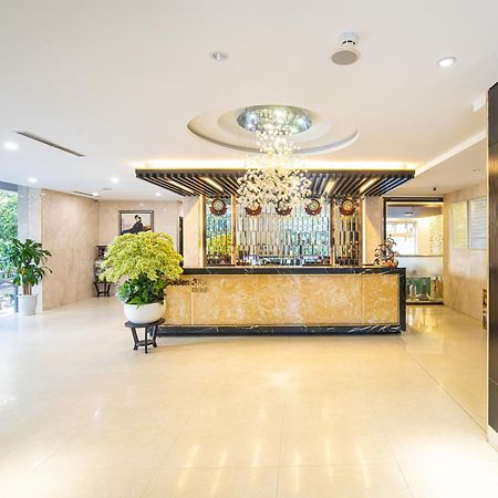 Golden Star Hotel By Thg Da Nang Exterior photo
