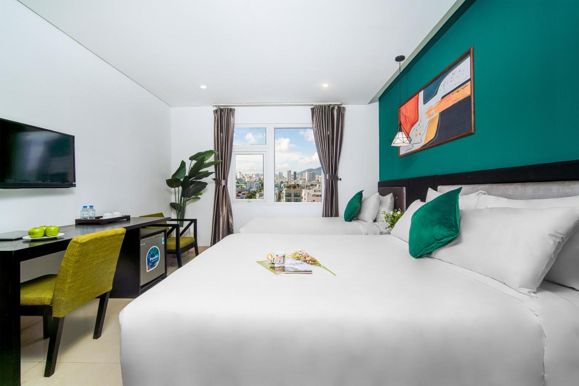Golden Star Hotel By Thg Da Nang Exterior photo