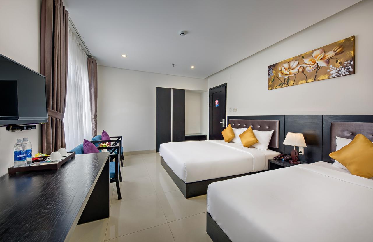 Golden Star Hotel By Thg Da Nang Exterior photo